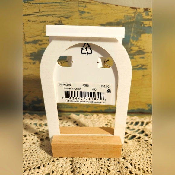 NEW RALPH LAUREN SILVER HOOP EARRINGS - Picture 3 of 3